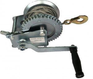 GUINCHO MANUAL CATRACADO 810 KG COM 8 METROS DE CABO DE A�O