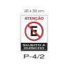 Placa Sinaliza��o Sujeito a Guincho Poribido Estacionar 20x30cm