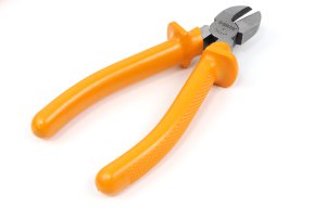 Alicate corte diagonal 6'' isolado SATA